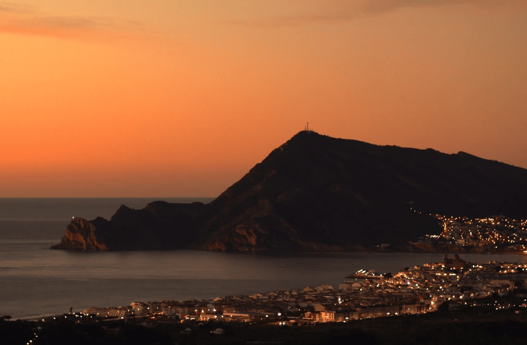 Cumbre del Sol: everything you need on your doorstep