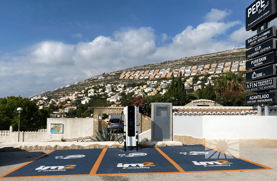 7 new electric car charging points at Cumbre del Sol